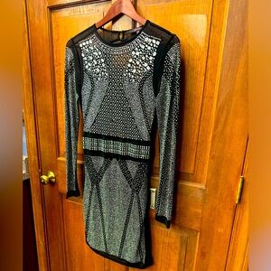 Beautiful sequined dress .. size medium . Great for a Holiday party , New Years